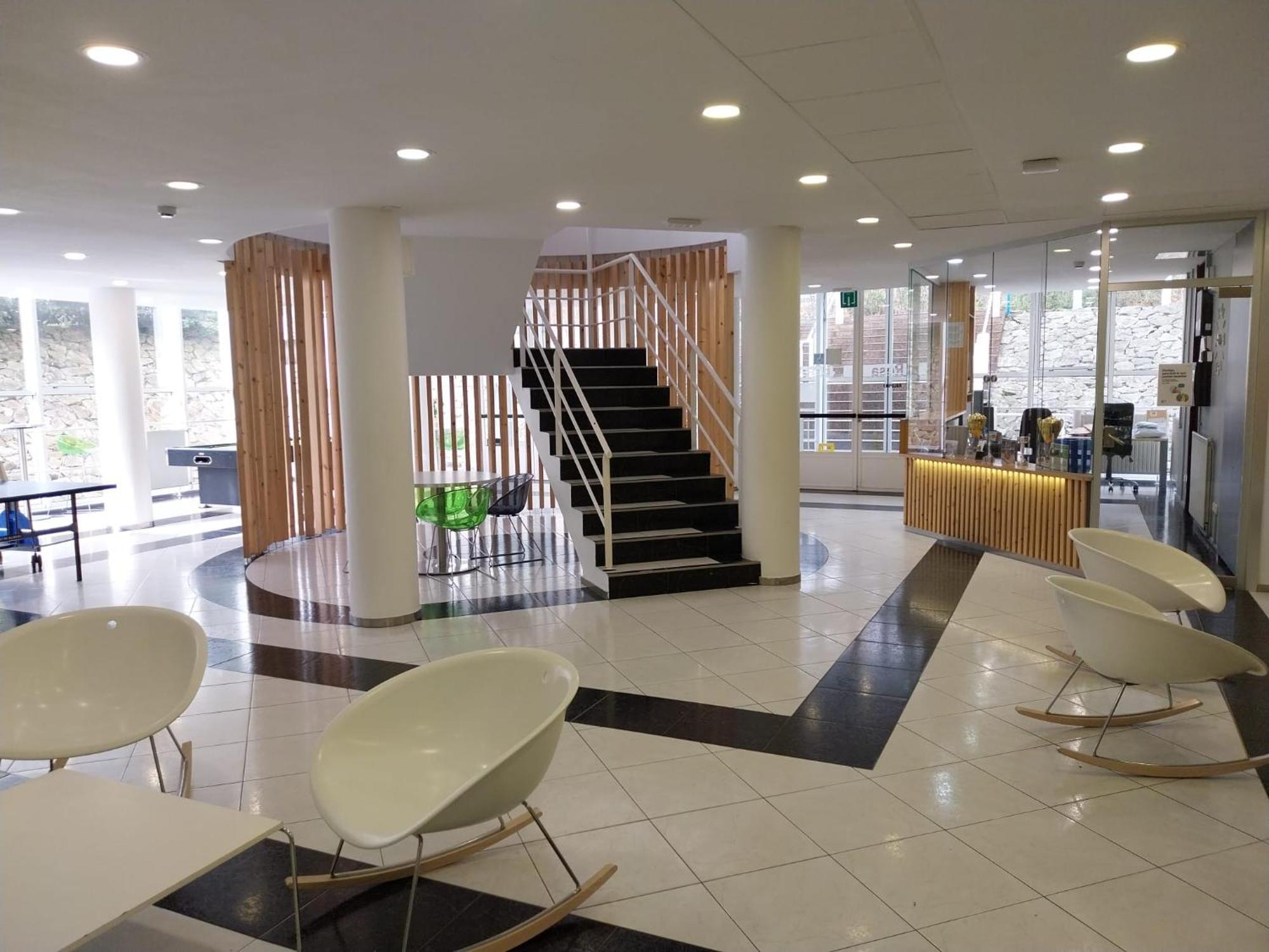 Residencia Universitaria Resa Siglo XXI Culleredo Bagian luar foto
