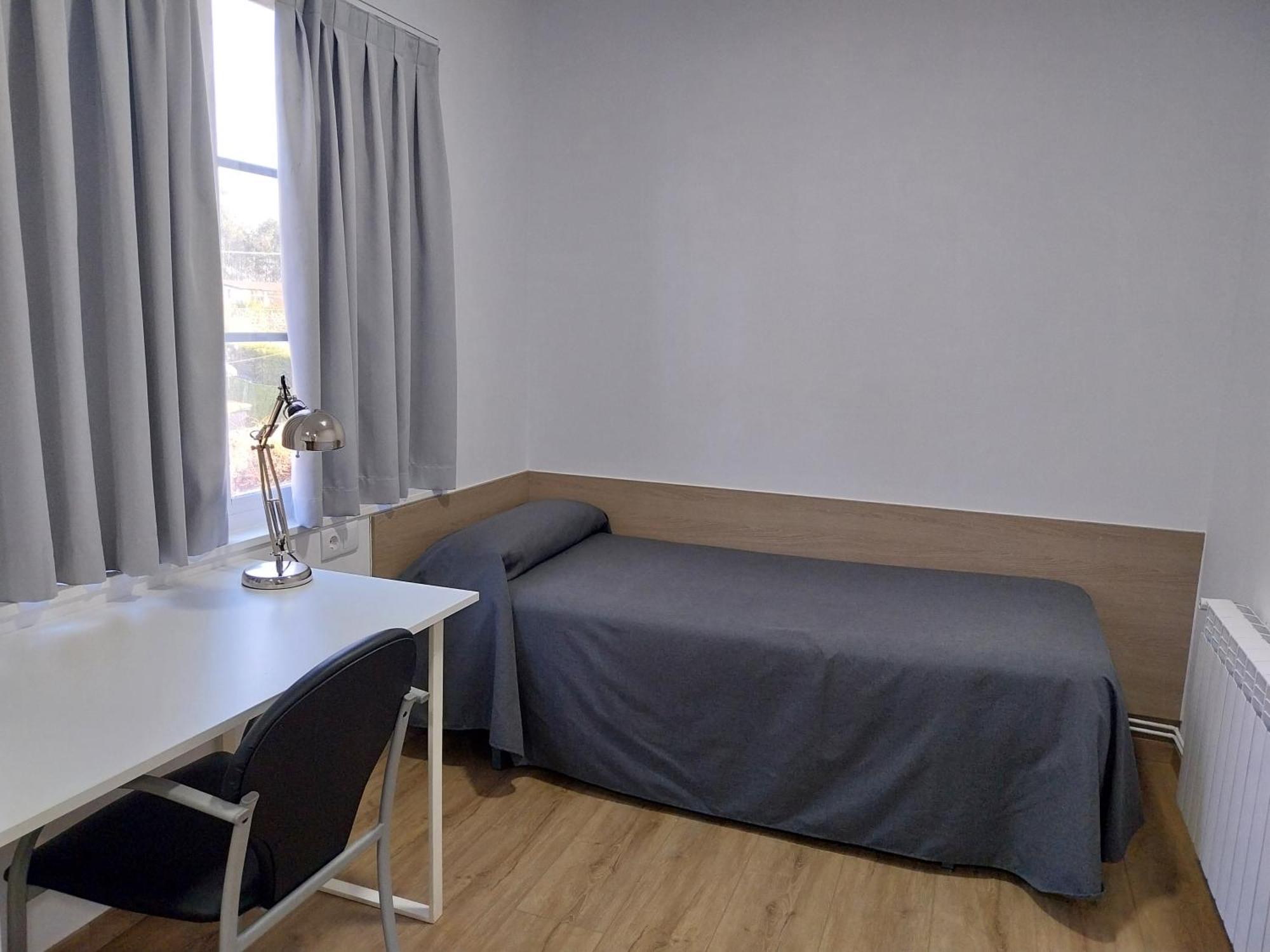 Residencia Universitaria Resa Siglo XXI Culleredo Ruang foto