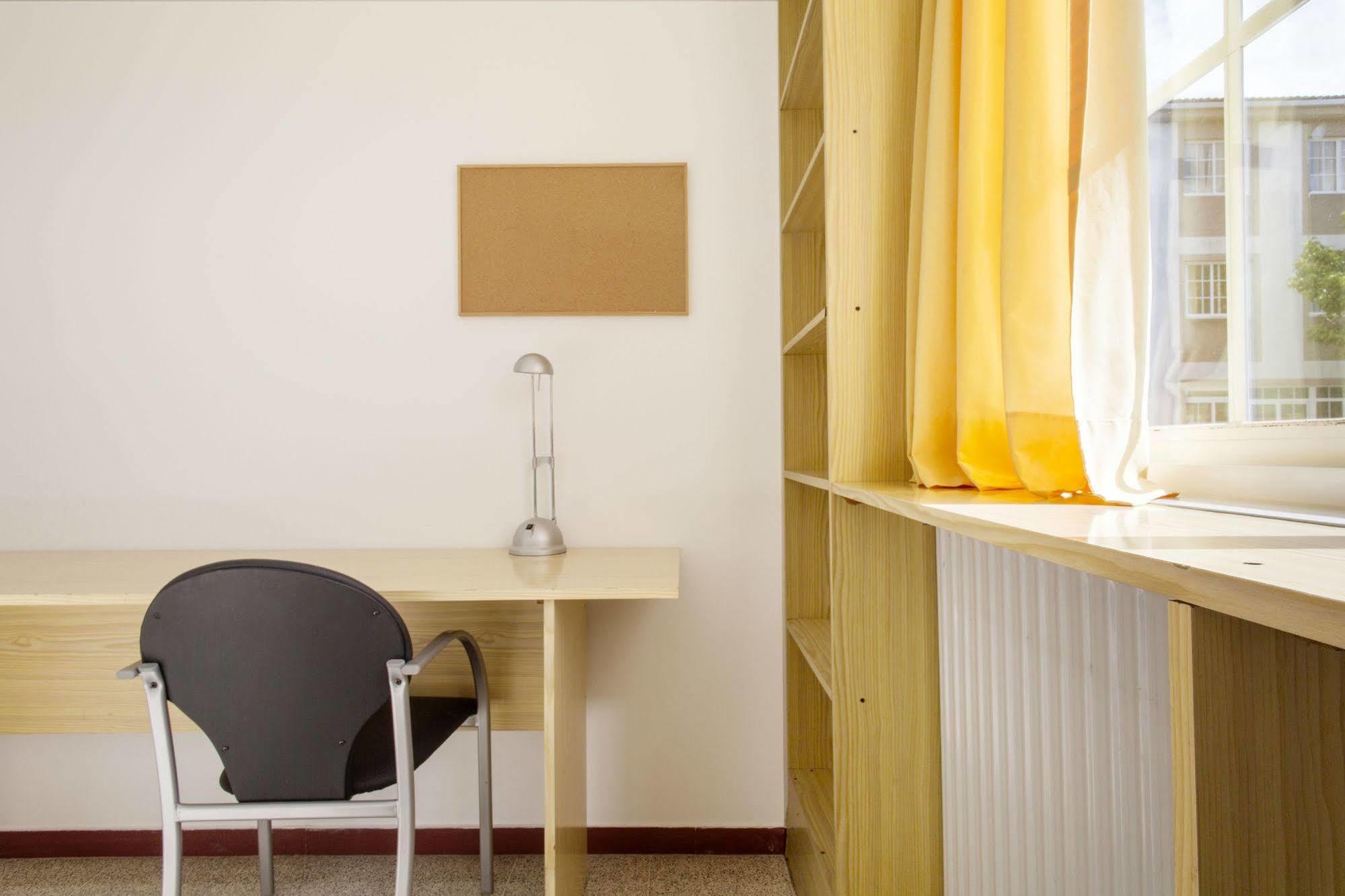 Residencia Universitaria Resa Siglo XXI Culleredo Bagian luar foto